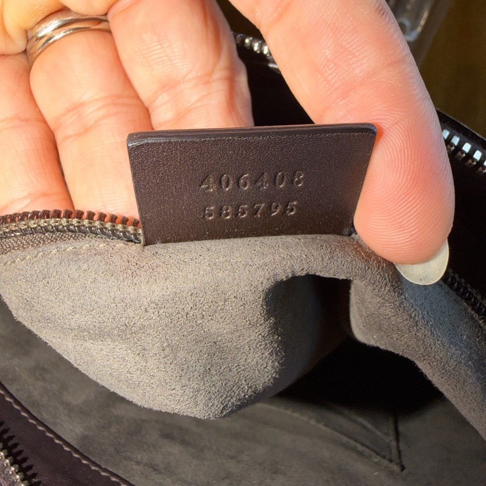 Gucci Supreme Beige and Black Monogram Shoulder Bag - Picture 7 of 10